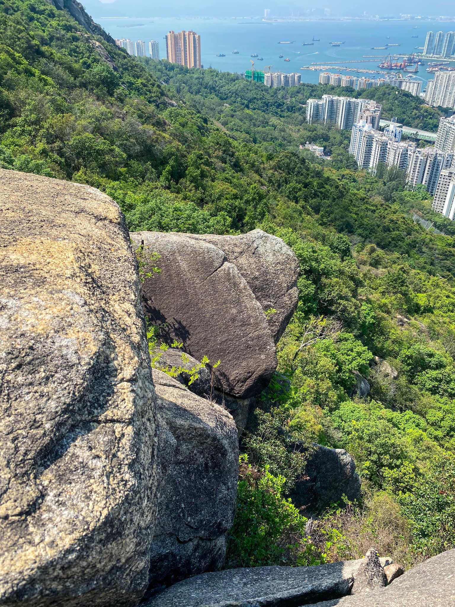 顯發里 行山.jpg